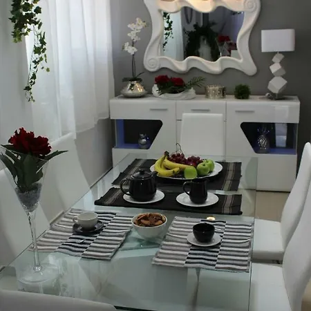Residencial Noa アパート